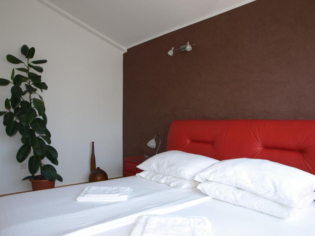 Apartment Neven Pula